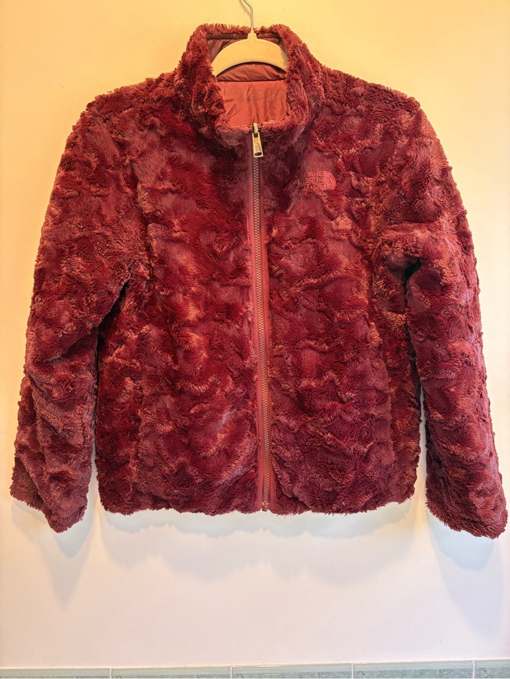 Girls reversible North Face puffer/furry jacket size large
